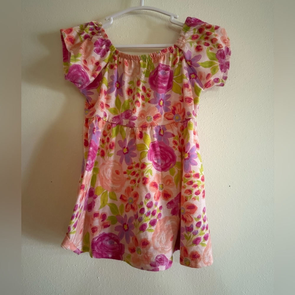 Children’s place matching‎ sister dresses 9-12m & 4t​​